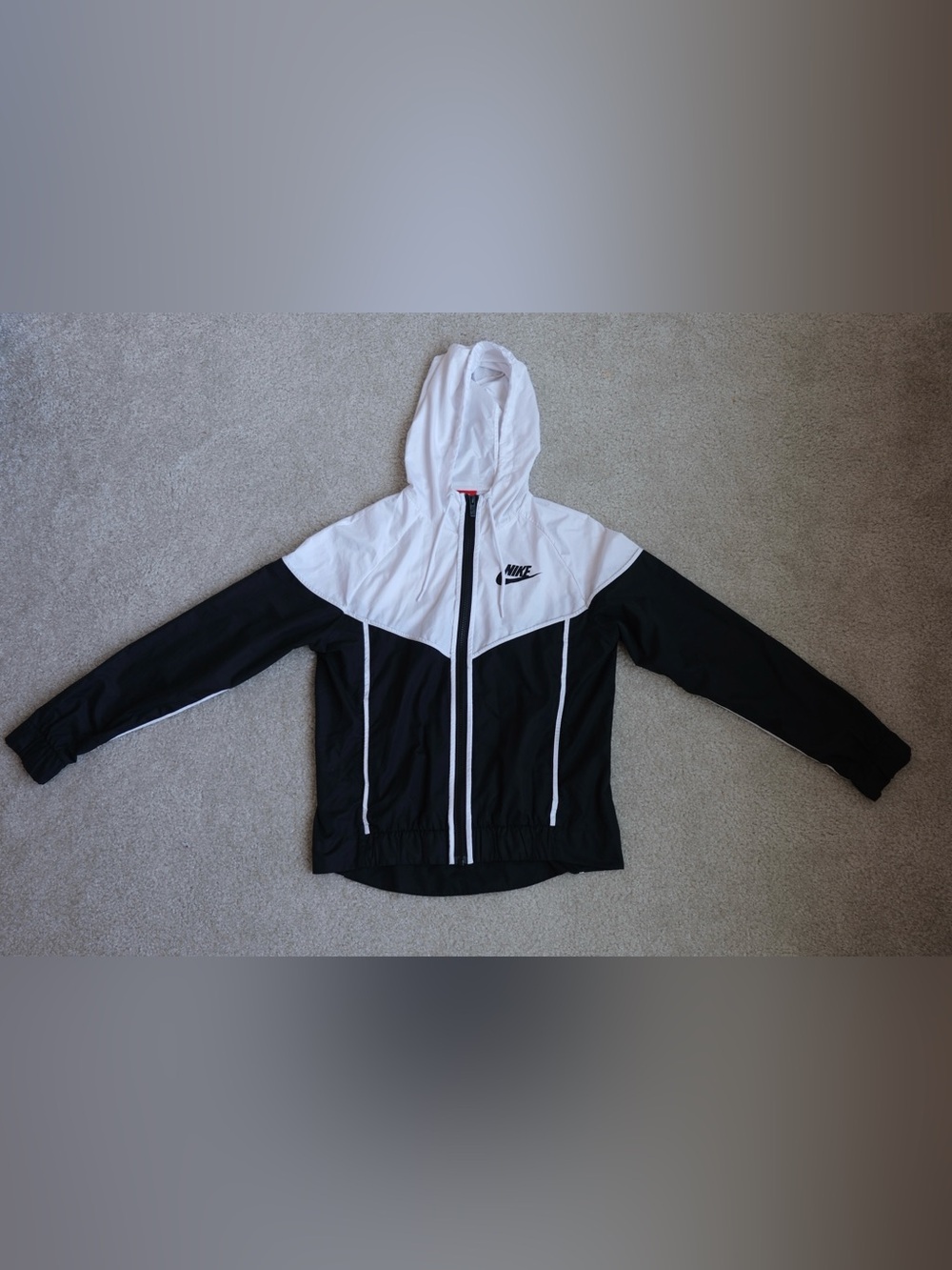 Nike Sportswear Windrunner Full Zip Jacket White Black Women’s Small S